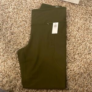 Old Navy High Rise PowerSoft 7/8 Yoga Pants